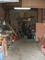garage workshop